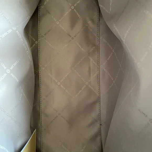 Michael Kors Blue and Gray Women's Tote $448 Retail NWT - Picture 5 of 6